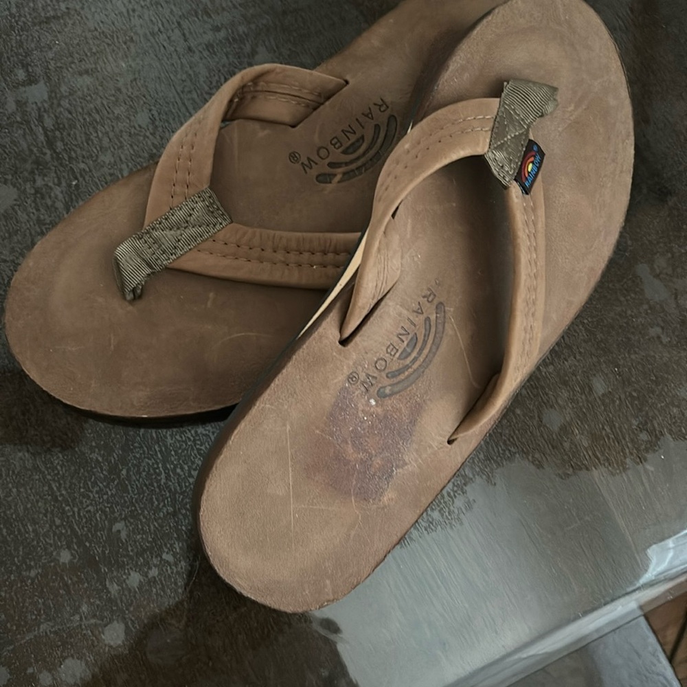 Men’s rainbow flops
